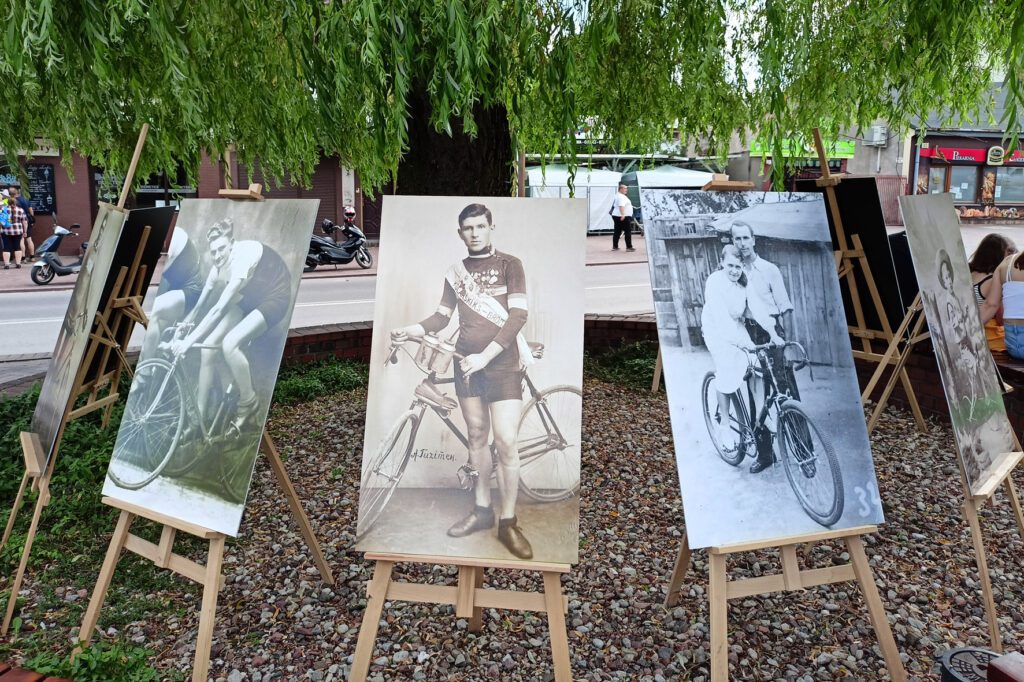 eventy rowerowe zabytkowe rowery wystawy rowerowe muzeum rowerów retro pokazy rowerów foto wystawy