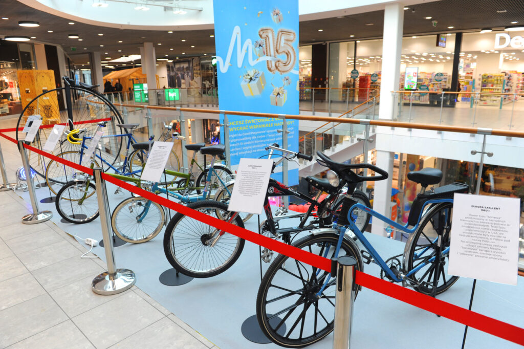 wystawy w galeriach handlowych #wystawy roewrów, #zabytkowe rowery #eventy rowerowe